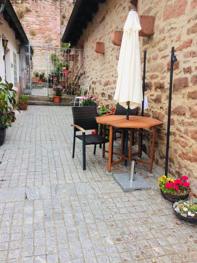 הירשהורן Neckarblick,Natur, Altstadt מראה חיצוני תמונה
